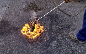 Shobnall flat roofing repairs